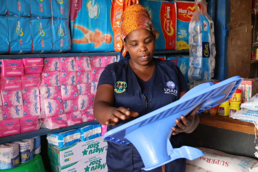 Rose Kanziga is the operator of a community showroom of sanitation products in Nyamagabe District, Tare Sector. 